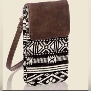 Thirty One Call Me Crossbody Bag Rio Weave w/ Strap NEW WITH TAGS NEVER USED